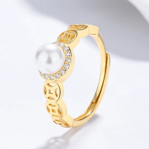 Bague ouverte en argent 925 avec perle et design de pièce en finition dorée