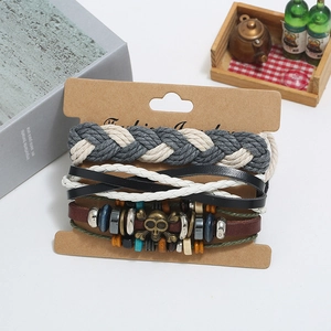 Ensemble de bracelets multicouches en cuir tressé avec crâne et perles en bois