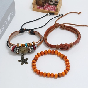 Dreiteiliges Retro-Lederarmband-Set mit Holzperlen und Seestern-Anhänger für Herren