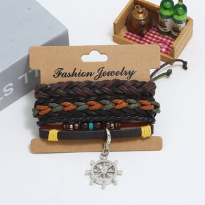 Set di bracciali multistrato da uomo in pelle intrecciata retrò con perline e timone