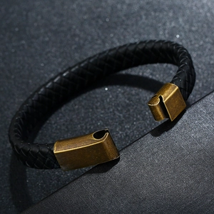 Bracelet tressé en cuir noir pour homme avec fermoir magnétique en bronze vintage