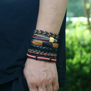 Ensemble de 6 bracelets vintage multicouches en cuir tressé pour homme au poignet