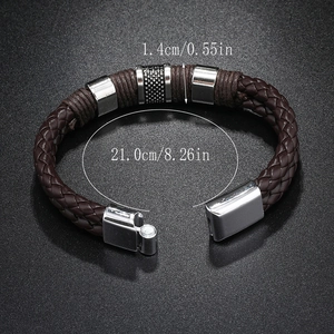 Braunes geflochtenes PU-Lederarmband für Herren mit Magnetverschluss und Metallteilen