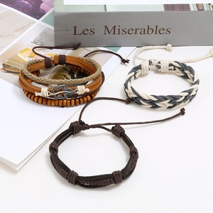 Three-piece vintage braided leather bracelet set for men with a gecko metal charm accent