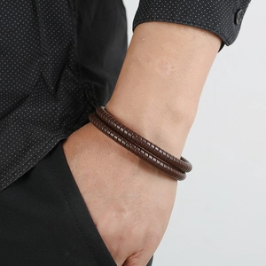 Bracciale vintage da uomo in pelle intrecciata marrone scuro con design a doppio giro