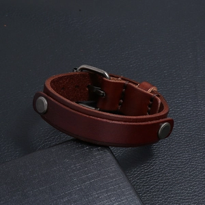 Bracelet large en cuir marron rétro pour homme avec boucle vintage et coutures