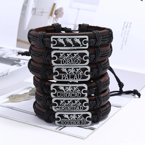 Bracelet rétro multicouche en cuir pour hommes avec charmes en alliage thème océan