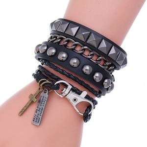 Herren Vintage Punk Mehrschichtiges Lederarmband Kombination Mit Kreuz Anhänger Legierung Zitatplatte Biker Schmuck