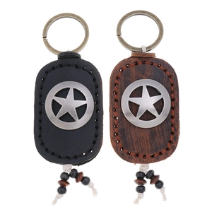 Vintage Handmade Cowhide Leather Keychain For Men Women Star Metal Badge Retro Car Key Ring With Wooden Beads Bag Charm