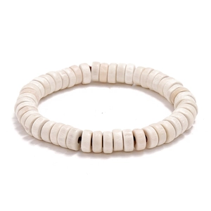Pulsera elástica minimalista de cuentas heishi blancas con acabado en marfil mate
