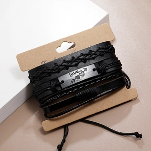 Lot de trois bracelets en cuir tressé noir avec plaque métallique flèche Love