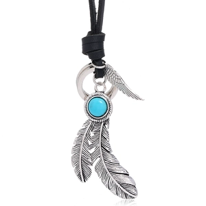 Vintage Bohemian Feather Pendant Necklace Cowhide Leather Rope Turquoise Bead Alloy Wing Adjustable Sweater Chain Jewelry