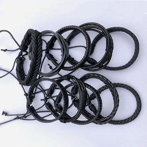 Ensemble de 10 bracelets minimalistes en cuir tressé noir de style punk et vintage
