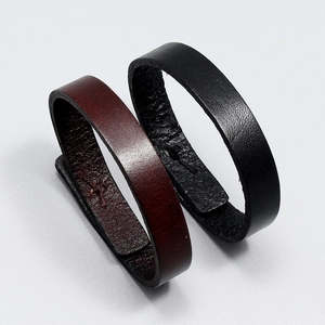 Retro genuine leather bracelets in black and brown with natural grain texture