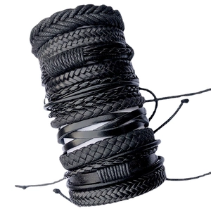 Lot de 10 bracelets en cuir noir tressé pour hommes au style punk rétro chic