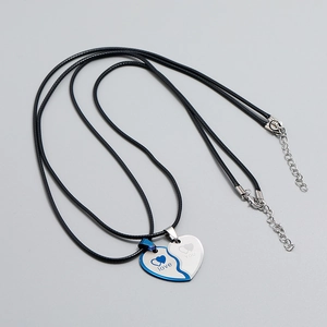 Couples heart pendant necklaces with blue and silver splicing and love engravings