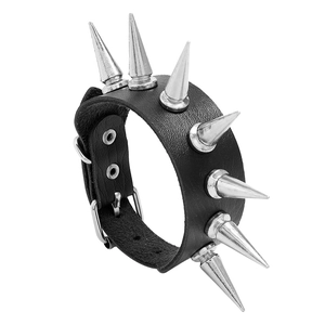Punk Spiked Leather Bracelet For Men Metal Studded Gothic Rock Wristband Adjustable Pin Buckle Bold Fashion Jewelry Accessory