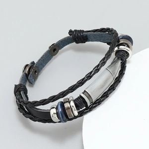 Mehrlagiges schwarzes geflochtenes Lederarmband für Herren mit Patronenanhänger
