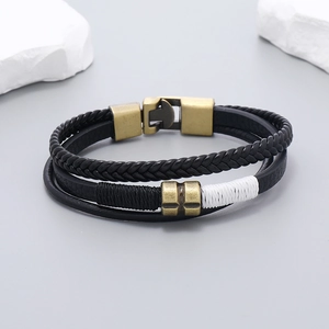 Multilayer braided leather bracelet for men featuring vintage bronze metal clasp