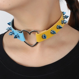 Punk Contrast Color Synthetic Leather Heart Choker Necklace For Women Blue Yellow Rivet Spiked Goth Rock Party Jewelry