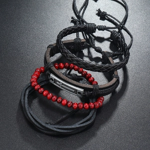 Ensemble de bracelets multicouches rétro pour hommes en cuir noir avec pendentif croix