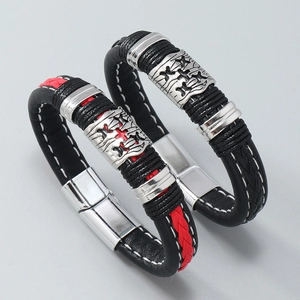 Bracelets en cuir tressé fait main avec fermoir magnétique et détails en métal