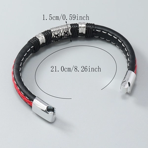 Bracelet en cuir noir fait main avec corde tressée rouge et fermoir magnétique argenté
