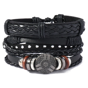 Bracelet en Cuir Multicouche Vintage pour Hommes Tissé à la Main Punk Cordon Tressé Avec Rivets Et Perles de Bois Bijoux
