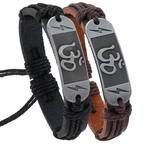 Retro Gevlochten Kunstleren Armband Legering Om Symbool Charm Punk Etnische Verstelbare Polsband Sieraden Voor Dames Heren