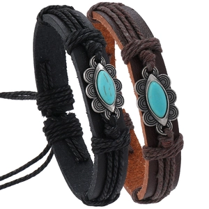Bracelet en Cuir PU Tressé Main Vintage pour Hommes Femmes Réglable Punk Bohème Bijoux Avec Décoration en Alliage