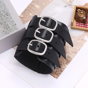 Bracelet punk double couche en cuir noir pour homme avec boucles en métal argenté