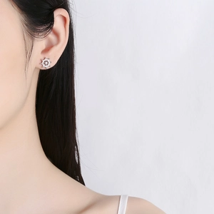 925 sterling silver nautical ship wheel stud earrings with sparkling cubic zirconia inlay