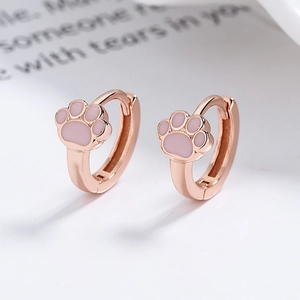 Pendientes de aro con pata de gato rosa en oro rosa para mujer joyería de plata elegante