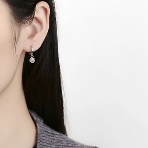 Boucles d'oreilles créoles en argent 925 avec pendentif boule de cristal étincelante