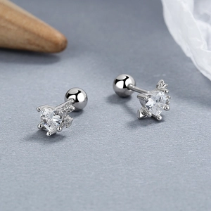 S925 sterling silver heart-shaped stud earrings with sparkling cubic zirconia screw-backs