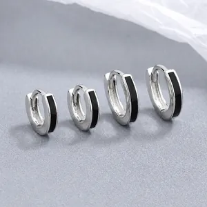 Créoles minimalistes en argent sterling 925 avec émail noir en quatre tailles variées