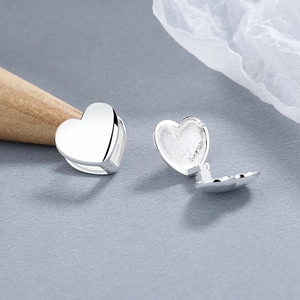 925 sterling silver heart earrings with frosted interior and polished opening design