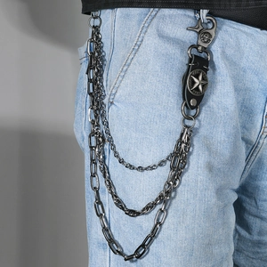 Three-layer punk star jeans chain in gunmetal finish with leather badge and snap hook