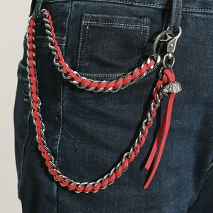 Chaîne de pantalon punk en argent avec lanière en cuir rouge et breloque tête de mort