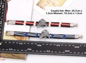 Geflochtene Lederarmbänder für Paare mit silberfarbenem Fisch-Anhänger und Metallverschluss