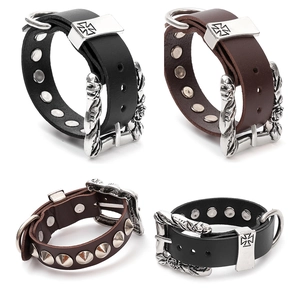 Bracciale Punk Rock in Pelle di Vacchetta con Borchie per Uomo Donna Croce Gotica Fibbia in Lega Polsino Regolabile Gioielli