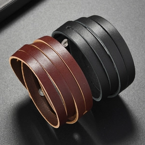 Retro multi-layer wrap leather bracelet in black and brown with silver metal snap buckle