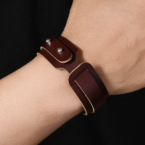 Minimalist double-layer dark brown leather bracelet for men with silver metal clasps