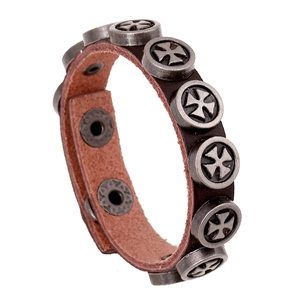 Punk Vintage Leather Bracelet For Men Women Adjustable Wide Wrap Wristband With Metal Rivets Cross Fashion Jewelry Accessory