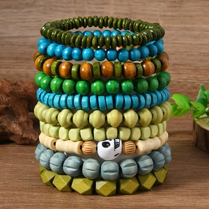 Vintage Multilayer Wood Bead Bracelet For Men Women Bohemian Style Elastic Colorful Beaded Hand Jewelry With Skull Charm