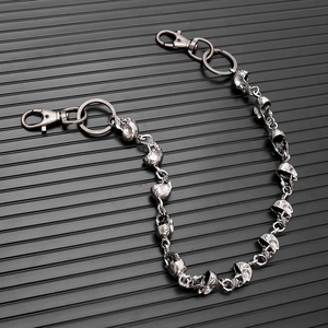 Punk Totenkopf Geldbeutelkette aus Vintage Silber Metall mit stabilen Karabinerverschlüssen