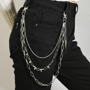 Stilvolle mehrlagige silberne Hose Kette mit Metallnieten und Punk-Spitze-Anhänger