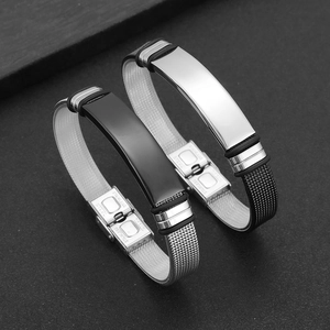 Bracciali da uomo in maglia di acciaio inossidabile argento e nero con chiusura pieghevole