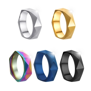 Bague Minimaliste en Acier Inoxydable à Facettes Losanges Anneau Géométrique Style Industriel Poli Bijoux de Mode Cadeau