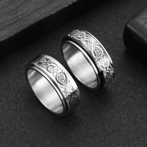 Bague rotative pour hommes en acier titane avec motif de nœud de dragon celtique noir vintage